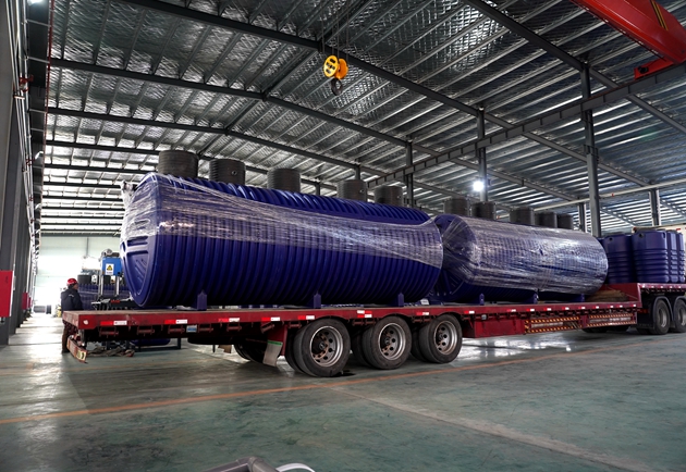 һ�廯��ˮ�����豸����չʾ